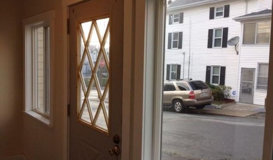 114 Summer St 1, Lincoln, RI 02838 - 2 Beds, 1 Bath