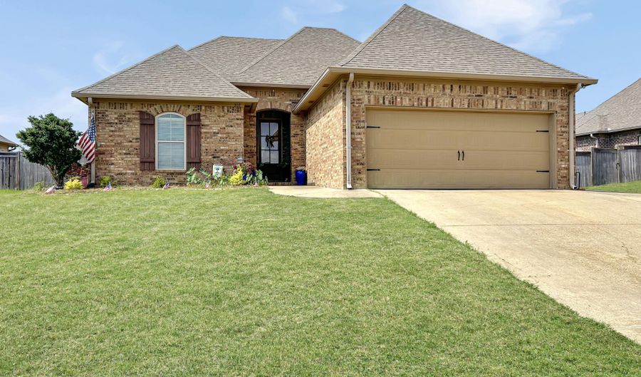 307 Winterfield Ct, Brandon, MS 39042 - 3 Beds, 2 Bath