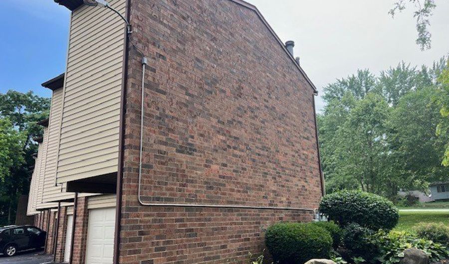 2157 Penguin Ave, Akron, OH 44319 - 1 Beds, 1 Bath