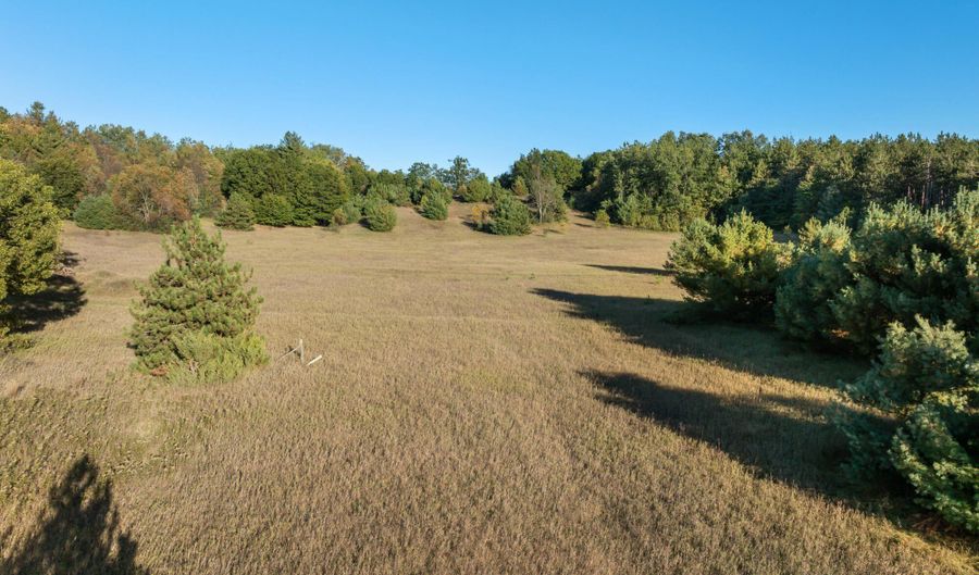 6639 Reams Rd, Alanson, MI 49706 - 3 Beds, 3 Bath