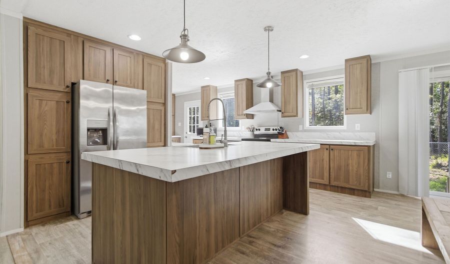 8144 Autumn Mist Ln, Adams Run, SC 29426 - 5 Beds, 3 Bath