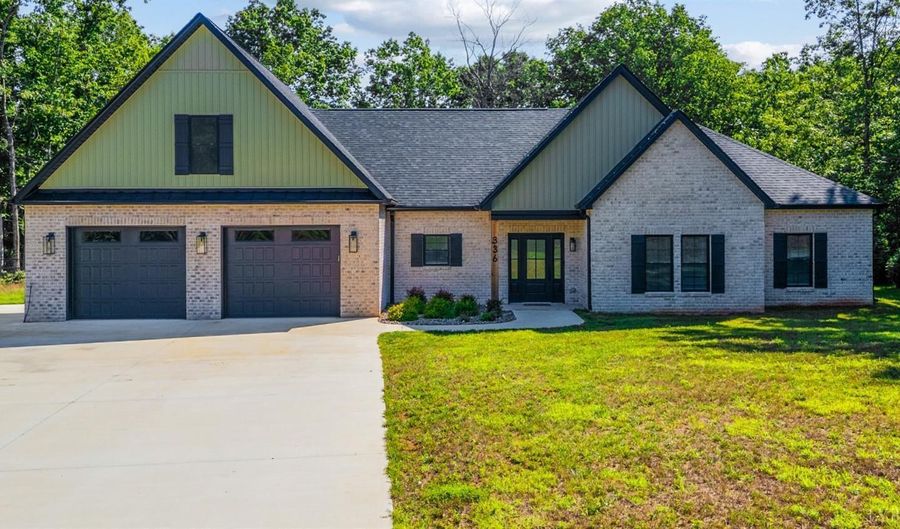 336 Somerset Dr, Appomattox, VA 24522 - 4 Beds, 4 Bath