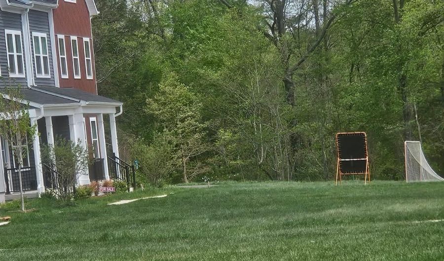 41917 HOGAN FOREST Ter, Aldie, VA 20105 - 4 Beds, 4 Bath