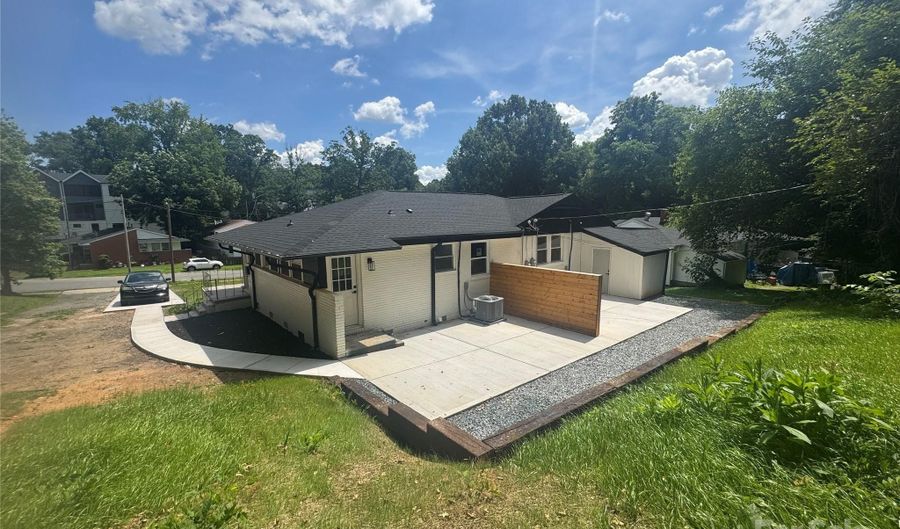 1448 Academy St, Charlotte, NC 28205 - 5 Beds, 0 Bath