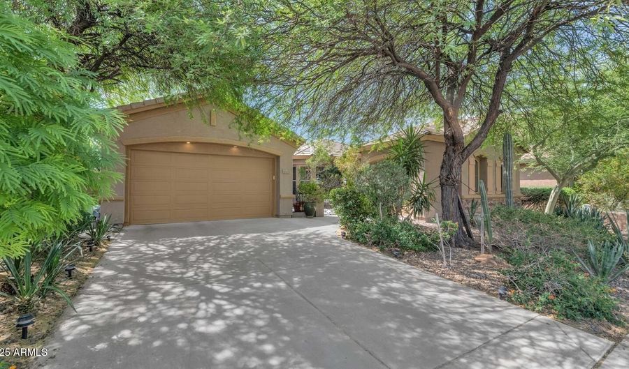 42423 N ACADIA Way, Anthem, AZ 85086 - 3 Beds, 3 Bath