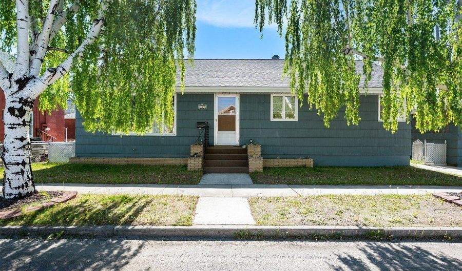 209 Spruce St, Anaconda, MT 59711 - 3 Beds, 2 Bath