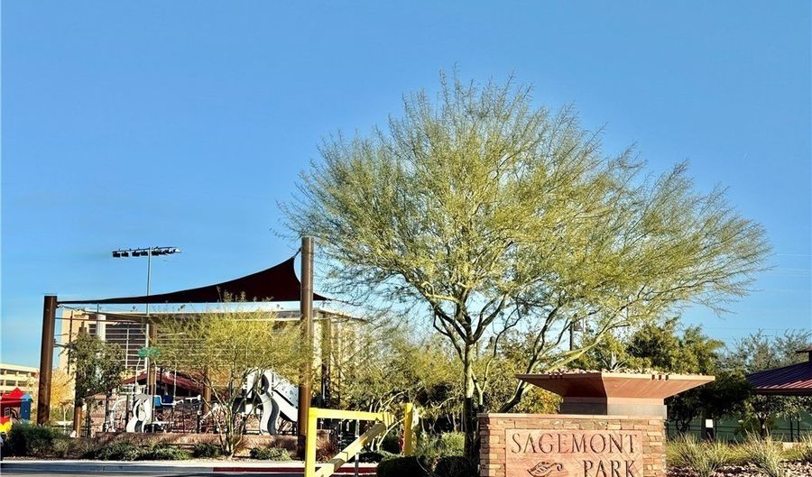 11250 Hidden Peak Ave 210, Las Vegas, NV 89135 - 2 Beds, 3 Bath