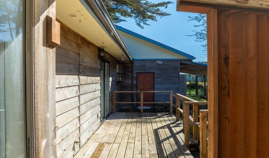 1260 JACKSON Ave SW, Bandon, OR 97411 - 3 Beds, 2 Bath