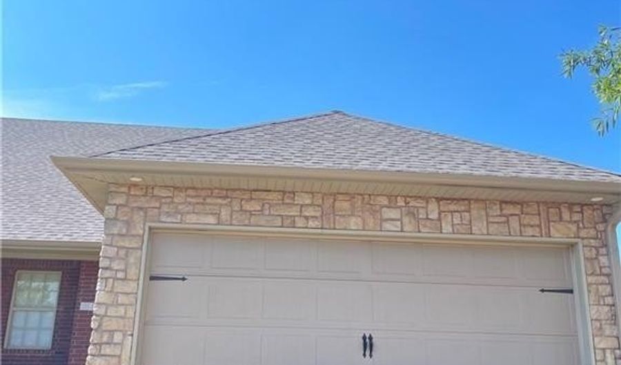 3205 SW Windrift Ave 1, Bentonville, AR 72713 - 3 Beds, 2 Bath