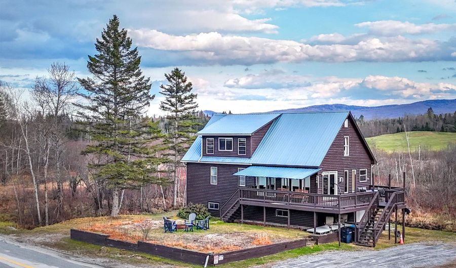 324 Lakeshore Dr, Brighton, VT 05846 - 4 Beds, 2 Bath