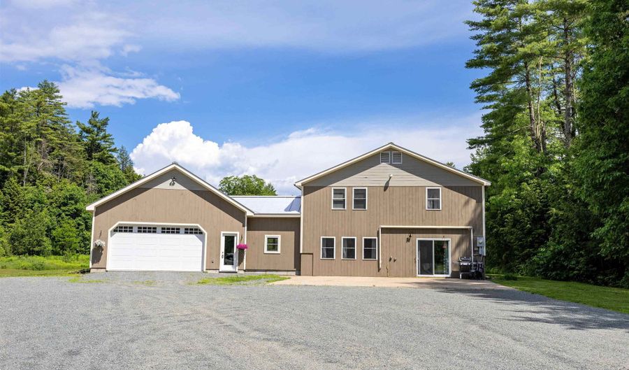 96 Smith Rd, Barnet, VT 05821 - 3 Beds, 3 Bath