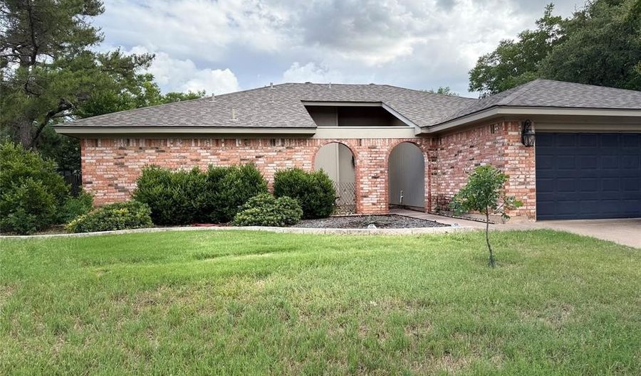 3225 Westchester Dr, Abilene, TX 79606 - 3 Beds, 2 Bath