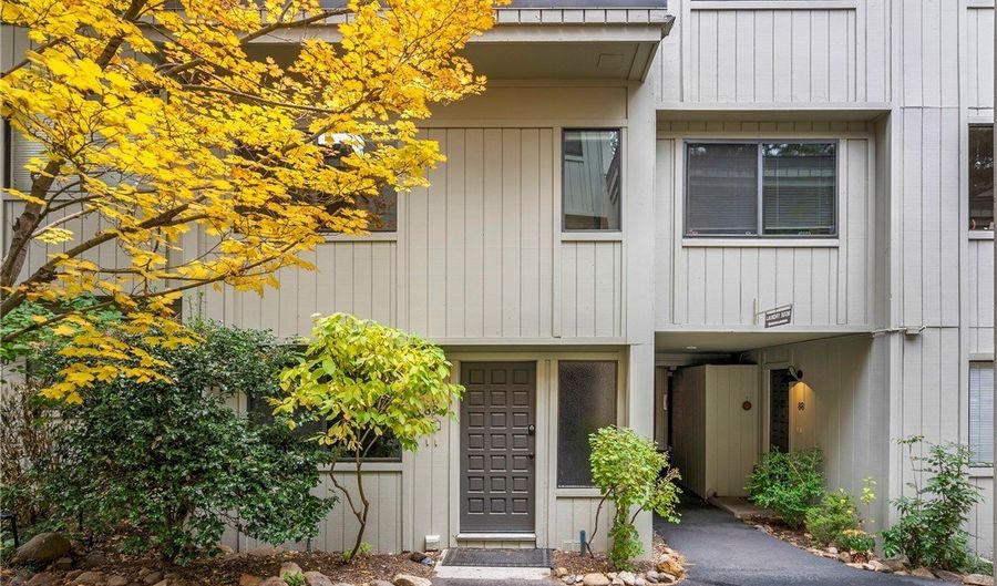 989 Tahoe Blvd 89, Incline Village, NV 89451 - 3 Beds, 2 Bath