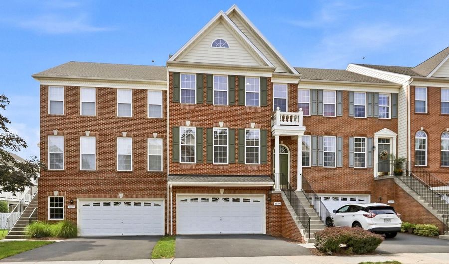 43391 FRENCHMANS CREEK Ter, Ashburn, VA 20147 - 4 Beds, 4 Bath