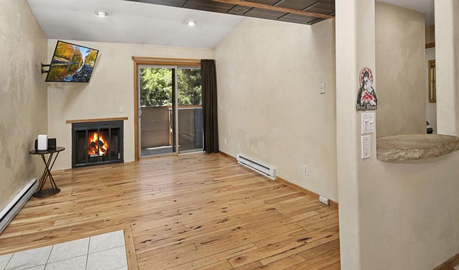 1050 W Beaver Crk E-201, Avon, CO 81620 - 2 Beds, 2 Bath