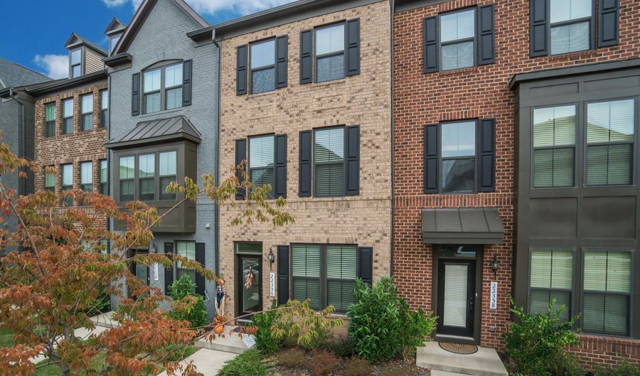 22356 PHILANTHROPIC Dr, Ashburn, VA 20148 - 3 Beds, 4 Bath