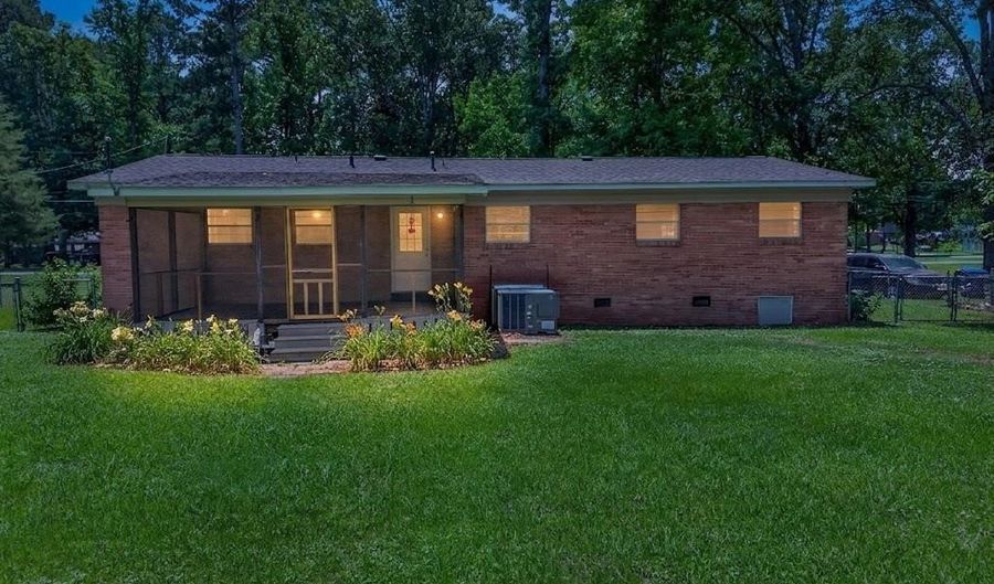 316 Randolph St SE, Attalla, AL 35954 - 3 Beds, 2 Bath