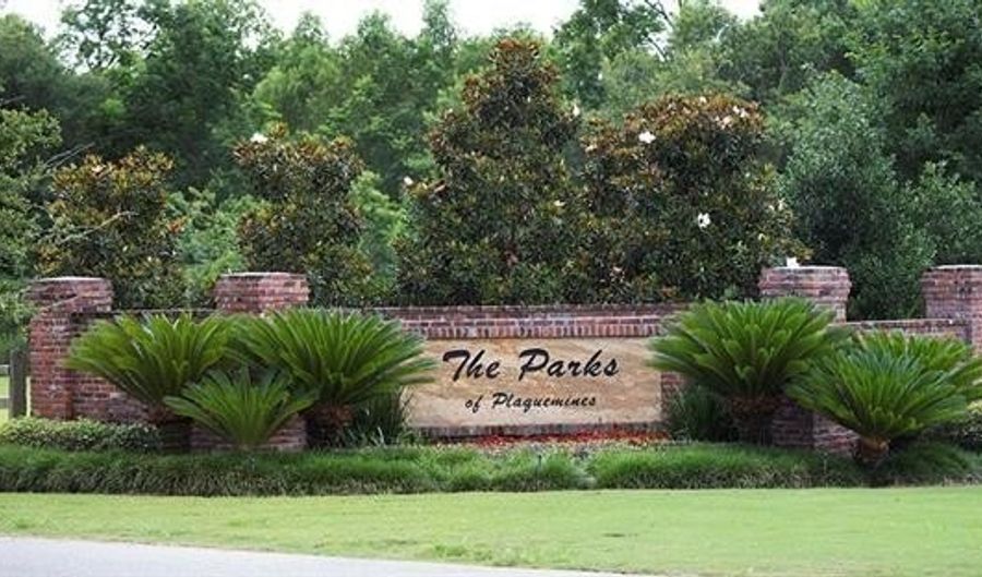 138 WOOD DUCK Dr, Belle Chasse, LA 70037 - 4 Beds, 3 Bath