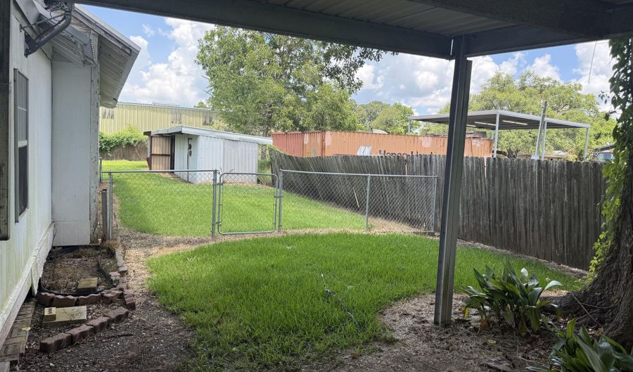 121 Saint Landry St, Arnaudville, LA 70512 - 3 Beds, 2 Bath