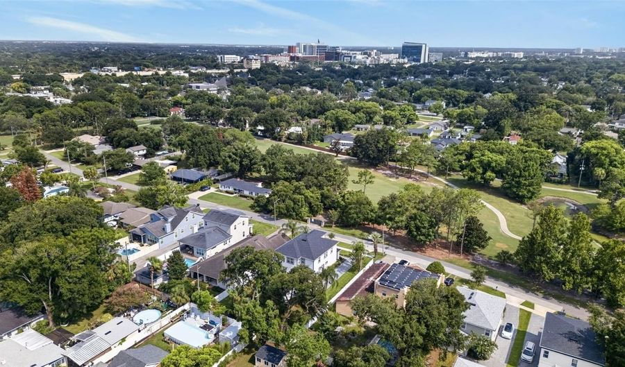 375 NIBLICK Way, Orlando, FL 32804 - 4 Beds, 3 Bath
