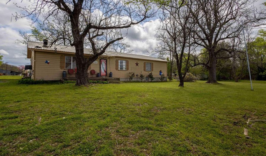 2071 S FM 17, Alba, TX 75410 - 4 Beds, 2 Bath