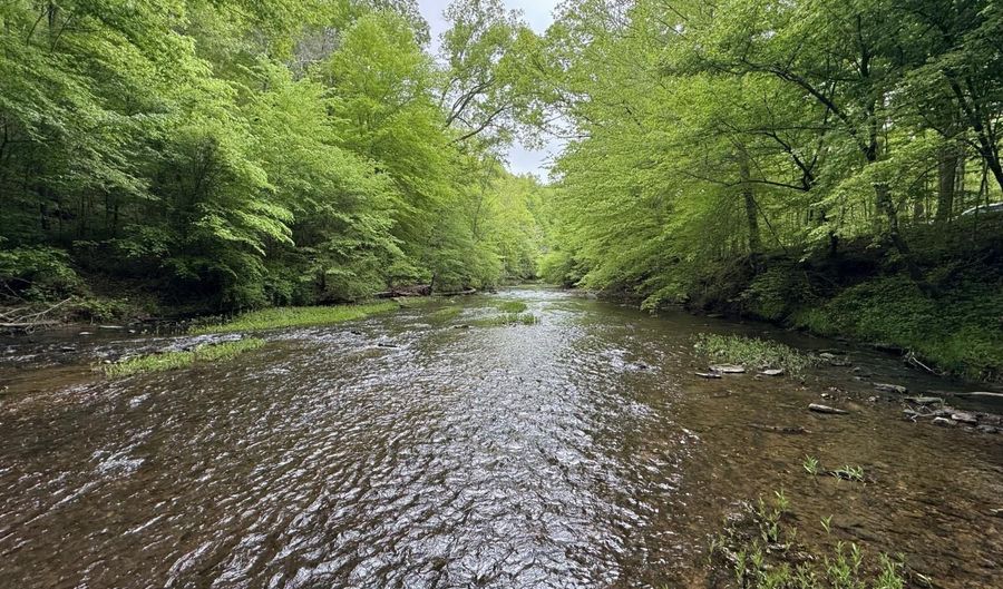 Hollywood Road, Appomattox, VA 24522 - 0 Beds, 0 Bath