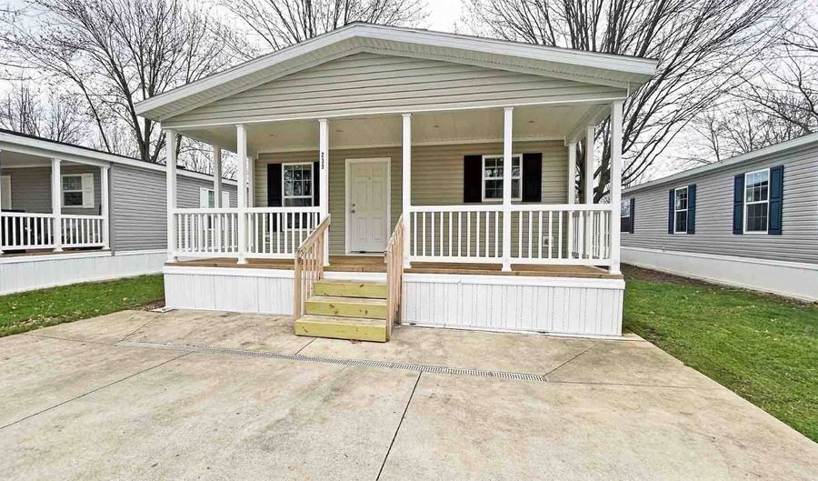 7055 Quarry Rd 235, Amherst, OH 44001 - 3 Beds, 2 Bath