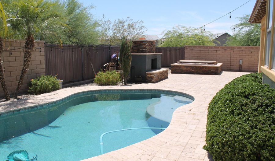 20843 W CARLTON MNR Dr, Buckeye, AZ 85396 - 3 Beds, 3 Bath