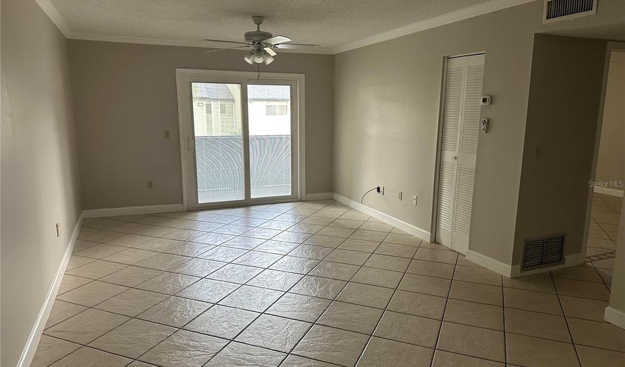 904 LAKE DESTINY Rd G, Altamonte Springs, FL 32714 - 2 Beds, 2 Bath