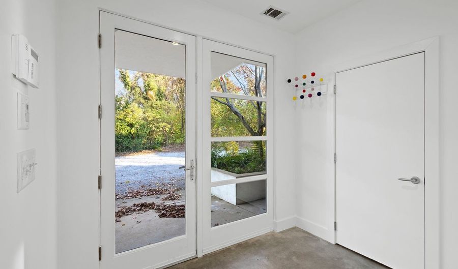 935 Custer Ave SE, Atlanta, GA 30316 - 2 Beds, 3 Bath