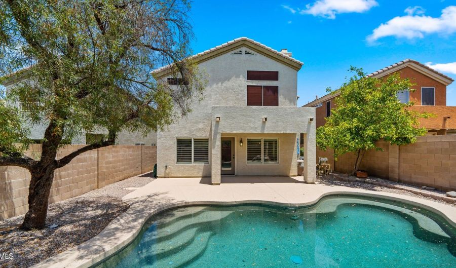 4447 E CHAPAROSA Way, Cave Creek, AZ 85331 - 4 Beds, 3 Bath