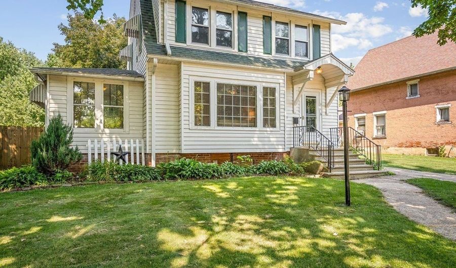 116 N Jefferson, Amboy, IL 61310 - 3 Beds, 1 Bath
