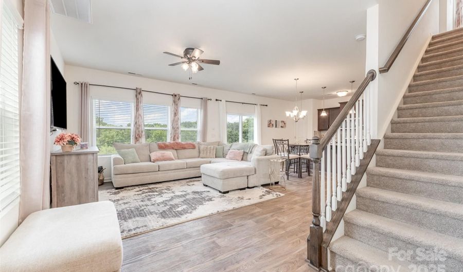 1111 Freeman View Dr, Albemarle, NC 28001 - 3 Beds, 3 Bath