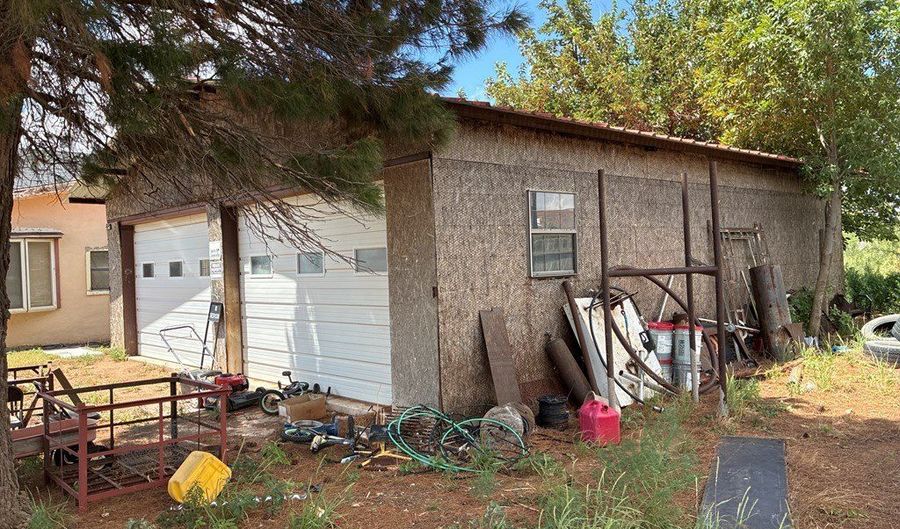 1630 SE 3201, Andrews, TX 79714 - 3 Beds, 2 Bath