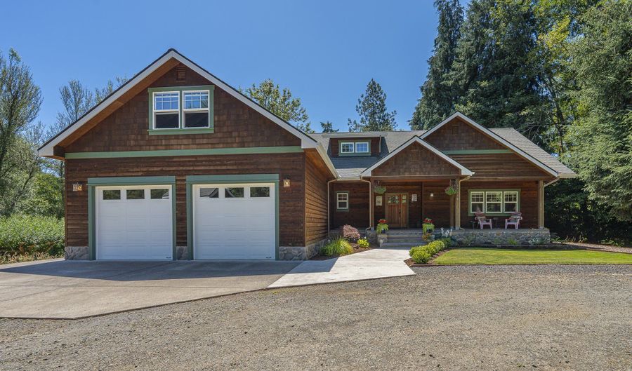 17910 ALSEA Hwy, Alsea, OR 97324 - 3 Beds, 3 Bath