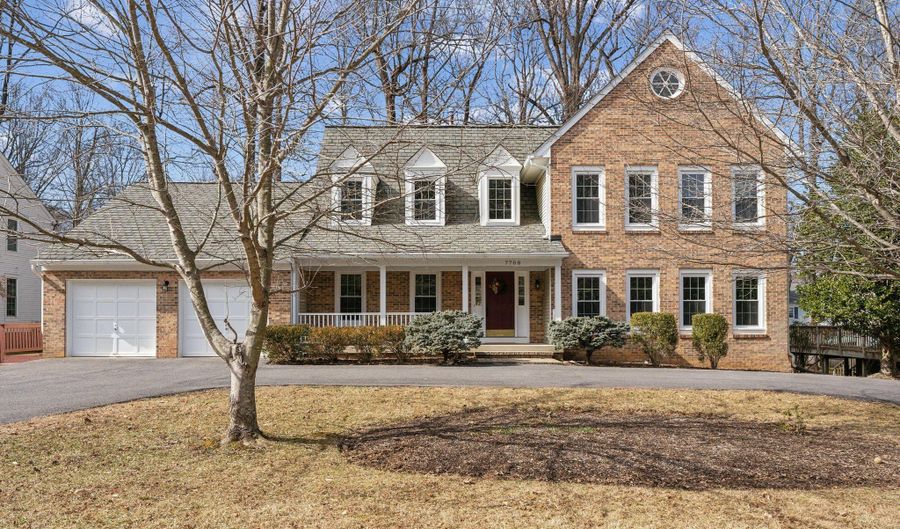 7708 BRICKYARD Rd, Potomac, MD 20854 - 5 Beds, 4 Bath