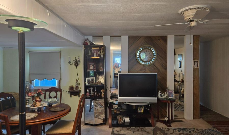 37 NANCY Ln, Barnegat, NJ 08005 - 2 Beds, 1 Bath