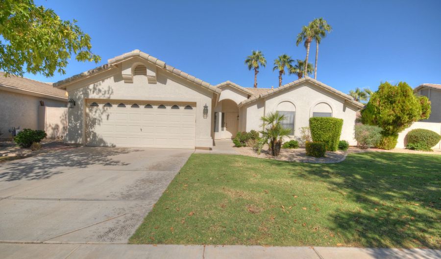 1342 W BARTLETT Way, Chandler, AZ 85248 - 3 Beds, 2 Bath