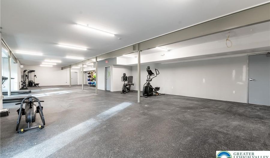 948 N Front St C-10, Allentown, PA 18102 - 2 Beds, 2 Bath