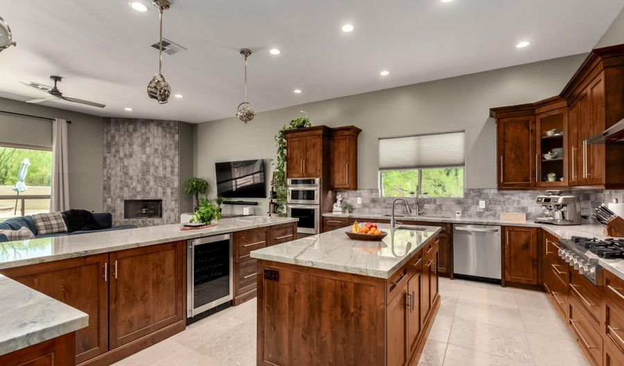 36832 N WILDFLOWER Rd, Carefree, AZ 85377 - 4 Beds, 4 Bath