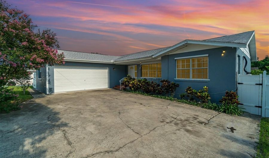 2417 VIRGINIA Dr, Altamonte Springs, FL 32714 - 4 Beds, 3 Bath