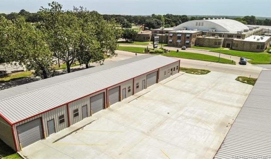 607 S Lake Murray Dr, Ardmore, OK 73401 - 0 Beds, 0 Bath