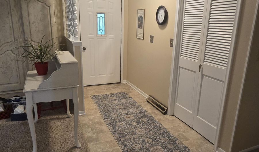 801 6th St, Beemer, NE 68716 - 3 Beds, 2 Bath