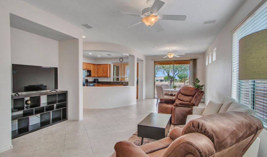 40834 N Noble Hawk Way, Anthem, AZ 85086 - 2 Beds, 2 Bath