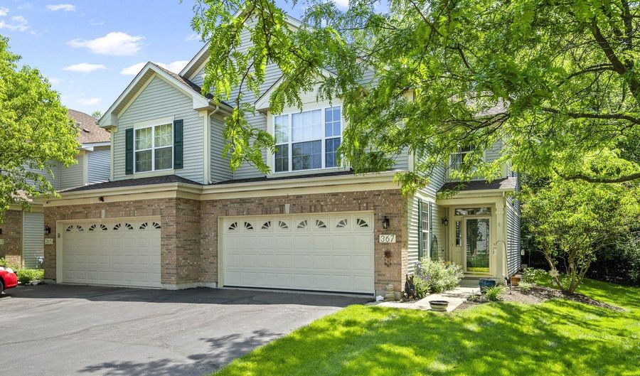 367 Emerald Ln, Algonquin, IL 60102 - 3 Beds, 3 Bath