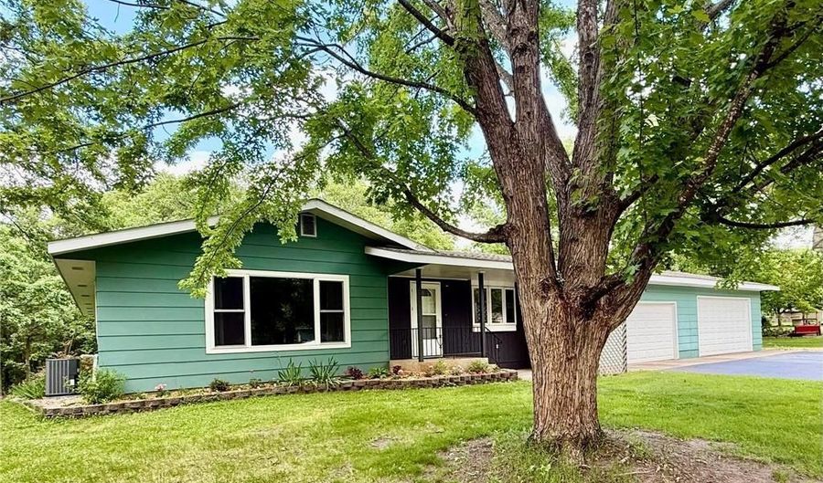 1811 Timber Ln NE, Alexandria, MN 56308 - 4 Beds, 3 Bath