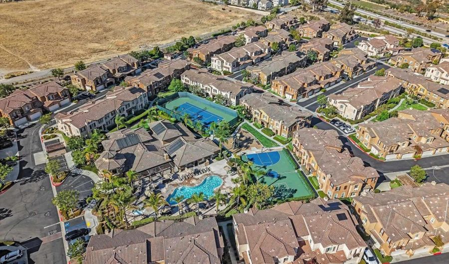 13050 Jicama Ter, San Diego, CA 92130 - 3 Beds, 3 Bath