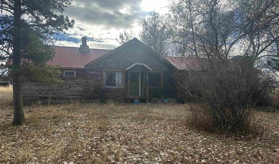 15 Cole Rd, Cody, WY 82414 - 3 Beds, 1 Bath