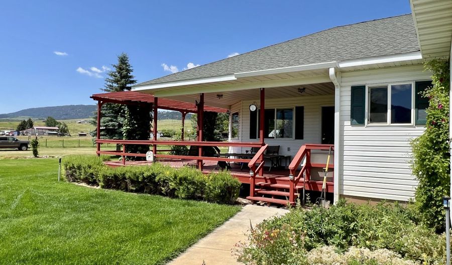 90 JAY BOB Ln, Afton, WY 83110 - 3 Beds, 3 Bath