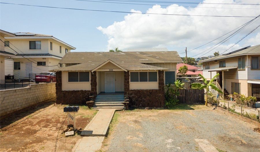 1222 15th Ave, Honolulu, HI 96816 - 5 Beds, 3 Bath
